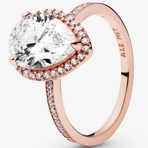 Pandora Sparkling Rose Gold Teardrop Halo Ring
